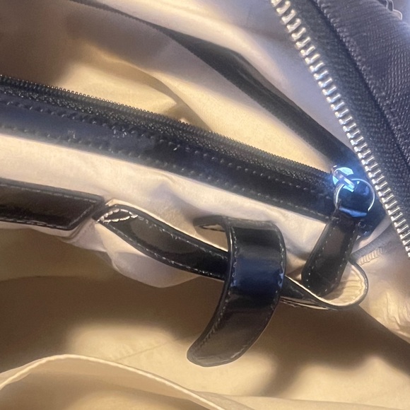 Cole Haan Canavas Patent Leather double handle Shoulder Handbag Black. - Picture 9 of 16